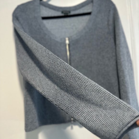 Wild Fable Women's XXL Zip-Front Navy & White Ribbed Cardigan Thick Sweater. - Picture 11 of 14